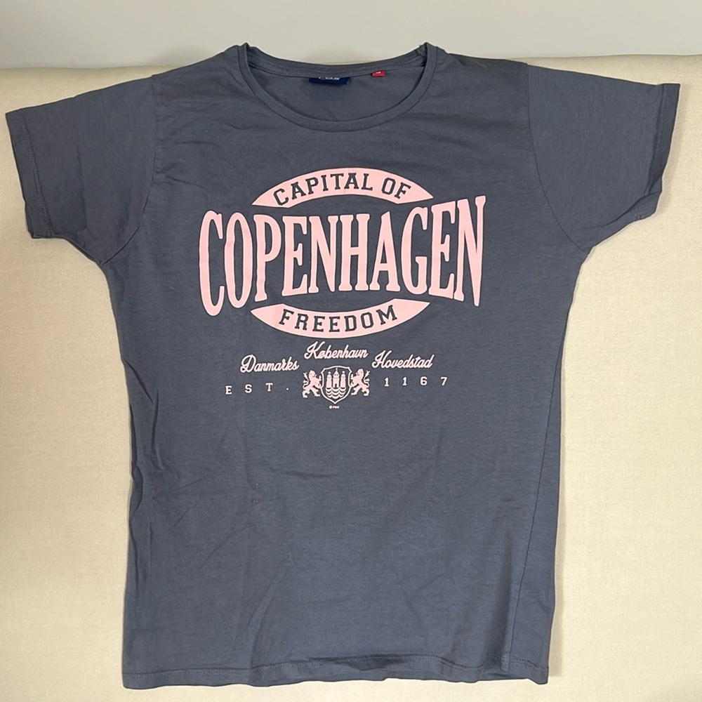 Copenhagen Top - Picture 1 of 3
